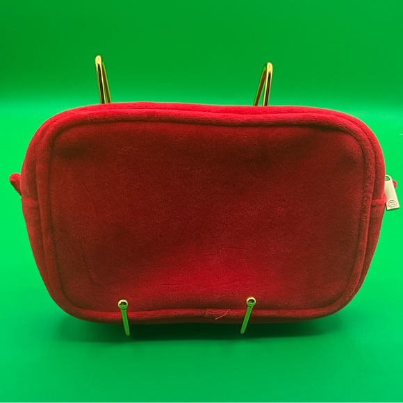 A Very Rare NWOT Beautiful Red Velvet Zip Around Chanel Makeup Bag - Picture 3 of 5